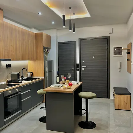 S Apartman *